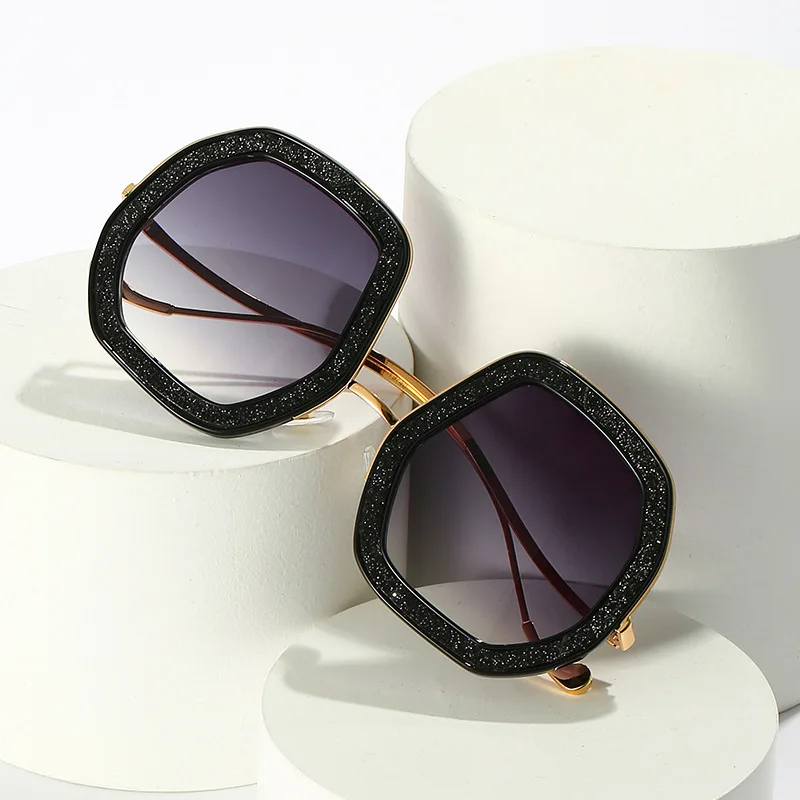 Modes Sievietes Apaļas Saulesbrilles Toņos UV400 Vintage Bling Bling Briļļu Sieviešu Ovāla Slīpumu Objektīvs, Saules Brilles Attēls 2