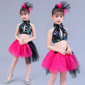 Bērnu džeza dejas, latīņamerikas dejas, deju apģērbi bērnudārzu darbības apģērbu jaunā stila meiteņu, zēnu kostīmi, pūkains svārki