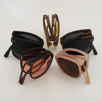 Saulesbrilles Sieviešu locīšanas UV400 aizsardzības polarizācijas brilles ar kasti ērti ovāls rāmis saulessargs brilles